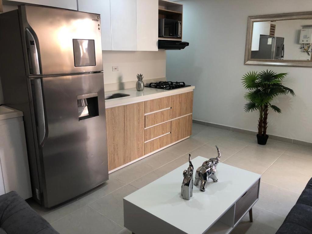 Apartamento Frente Al Malecon Guatapé Exterior foto